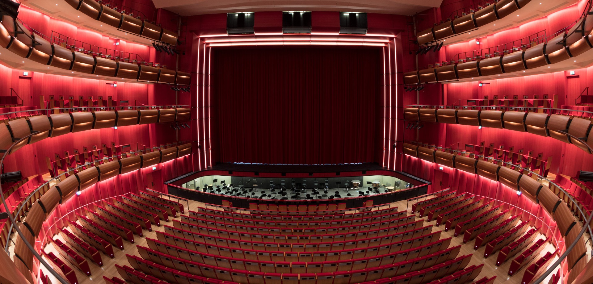 You are currently viewing ΑΝΘΟΥΛΑ ΔΑΝΙΗΛ:   Υπόθεση Μακρόπουλου ή το ελιξίριον της νιότης.  Μια όπερα του Τσέχου  LEOS JANACEK  στην Εθνική Λυρική Σκηνή