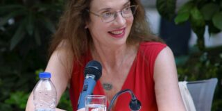 Συνομιλία του Κοσμά Κοψάρη με την Μαρία Πατακιά για την νέα της ποιητική συλλογή …Κι ύστερα δεν υπάρχεις   