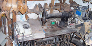 Γεωργία Παπαδάκη.    ΚΑΛΑΠΟΔΙ