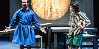 Κωνσταντίνος Μπούρας: Ο περίφημος ιστορικής τε και λογοτεχνικής αξίας δραματικότατος «Κατσούρμπος» του Γεωργίου Χορτάτση σε σκηνοθεσία Γιάννου Περλέγκα στην Πειραιώς 260 στο πλαίσιο του φετινού Φεστιβάλ Αθηνών και Επιδαύρου που κλείνει 70 χρόνια συνεχούς λειτουργίας.