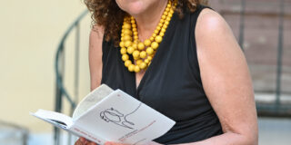 Μάγδα Παπαδημητρίου-Σαμοθράκη: Η Λίλα Κονομάρα μιλά για το βιβλίο της “Η τρίχα που γίνεται άλογο”