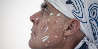 Κώστας Ευαγγελάτος: Εικαστικοί περίπατοι της Τέχνης και του στοχασμού του RICHARD LONG