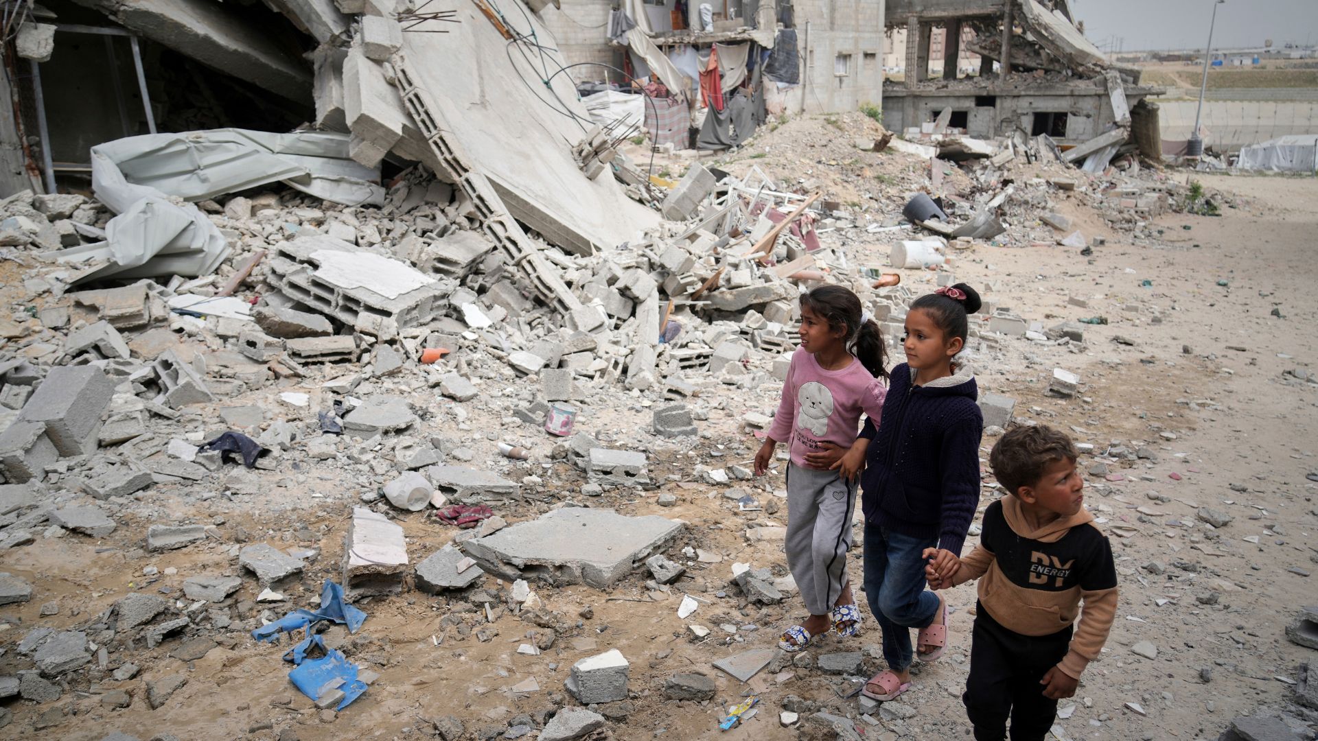 You are currently viewing Καλλιόπη Μπαγουλή: Για τη Γάζα. Λίγες λέξεις, πολλές σκέψεις.