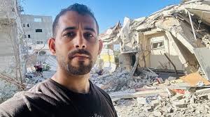 Read more about the article Mosab Abu Toha: Αφήνοντας την παιδική μου ηλικία πίσω. Μτφρ. Σάρα Θηλυκού