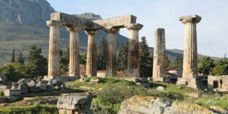 Γεωργία Κακούρου-Χρόνη: Ακροκόρινθος – ένα οδοιπορικό