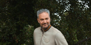 Εύη Γκάλαβου: Μια συνομιλία με τον Δημήτρη Ψαθόπουλο για το βιβλίο του Άγνωστες λέξεις