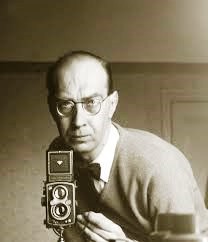 Read more about the article Δημήτρης Γαβαλάς: Υλικό και Σχόλια Β6 – Philip Larkin / Counting