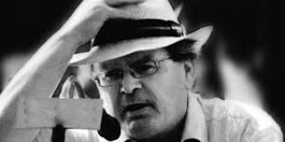 Gabriel Rosenstock: Μας πήρε όλους και μας σήκωσε.  Mεταφραση: Σάρα Θηλυκού 