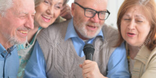 Ζωή Κατσιαμπούρα: Τα τραγούδια της συντροφιάς