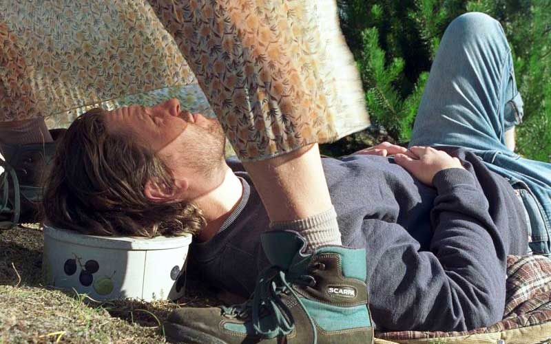 Read more about the article Γιούλη Ζαχαρίου: Αφηγηματικές αντιθέσεις