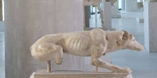 Γεωργία Παπαδάκη. Αφιέρωμα στον ανεκτίμητο φίλο τού ανθρώπου, τον ΣΚΥΛΟ, τον ΚΥΝΑ των αρχαίων Ελλήνων.