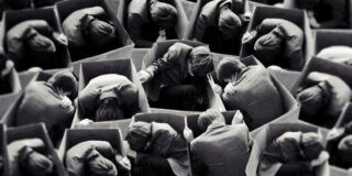 Λένη Ζάχαρη: Η ιερότητα της ζωής και του θανάτου