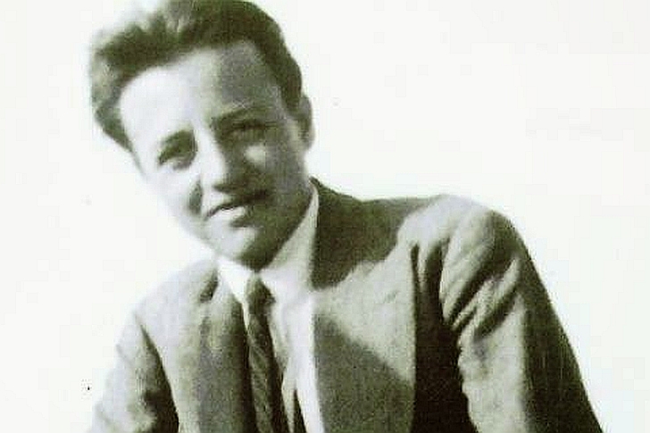 You are currently viewing Γιώργος Σαραντάρης: IL CIELO SI MUOVE Μτφρ. από τα ιταλικά: Γιώργος Μεταξάς