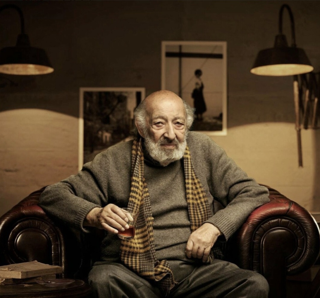 You are currently viewing Γιώργος Μεταξάς: Η Κωνσταντινούπολη, μέσα από τον φακό του Αρά Γιουλέρ.