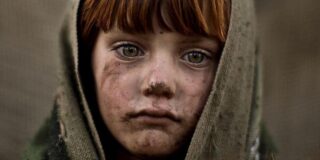 Λένη Ζάχαρη: Αχ, αυτός ο κόσμος μας…